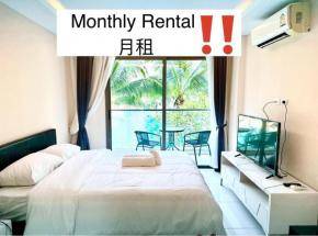 Studio in Pattaya City With Hi-Speed Wi-Fi 一卧泳池景房间 带高速网络冰箱��房